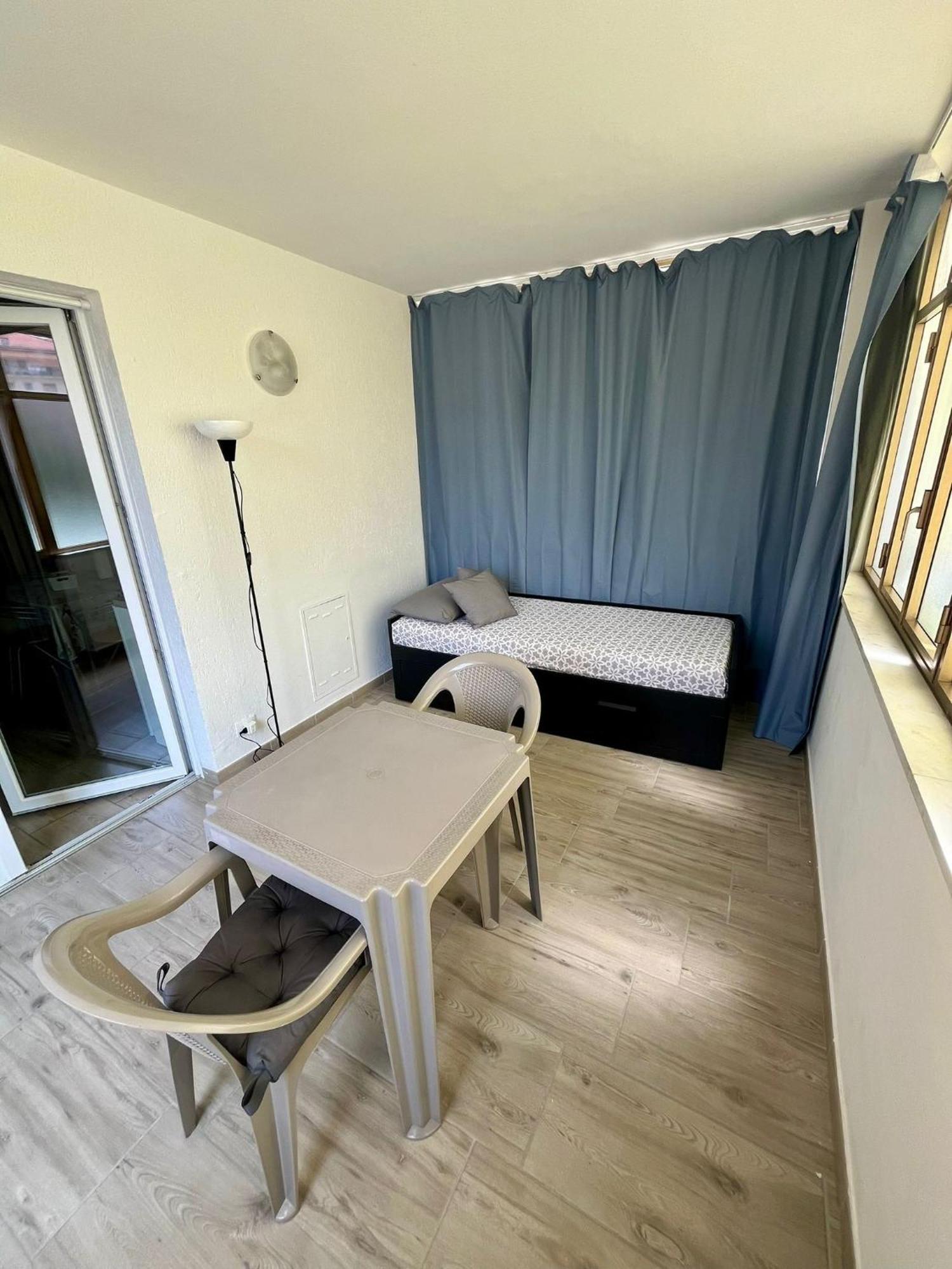 Il Gattino Di Porto - Apt 1 - Monolocale Veranda Piscina Імперія Екстер'єр фото